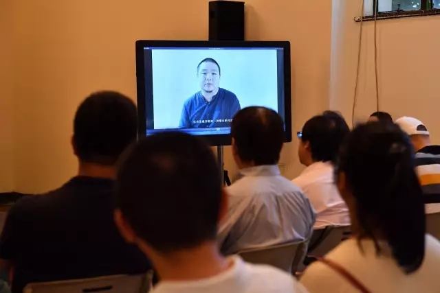 上海的城市更新，地标性构筑