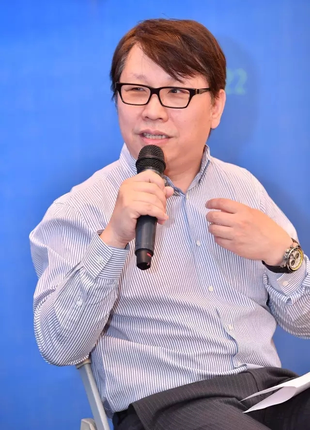 中国构筑学会构筑师分会理事、beat365正版集团董事、总构筑师黄向明
